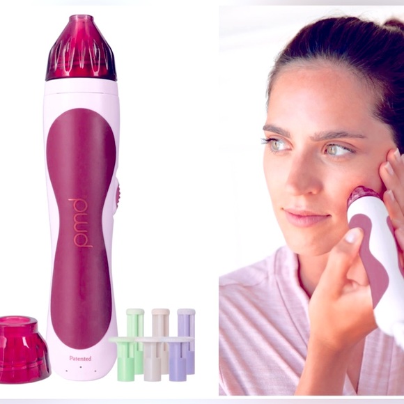 PMD Classic Personal
Microderm Exfoliation Device in hot Pink - Picture 5 of 16